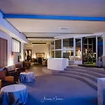 Domus Park & 4*