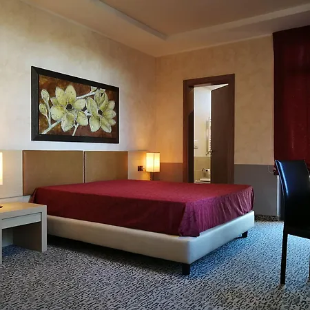 Domus Park & Ξενοδοχείο Frascati