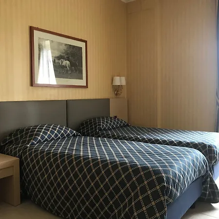 Domus Park & Hotell