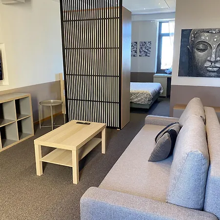 Domus Park & 4*