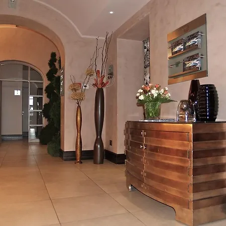 Ξενοδοχείο Domus Park &
