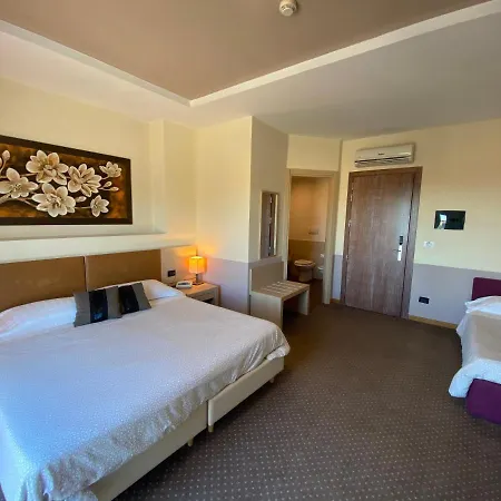 Domus Park & Hotel 4*