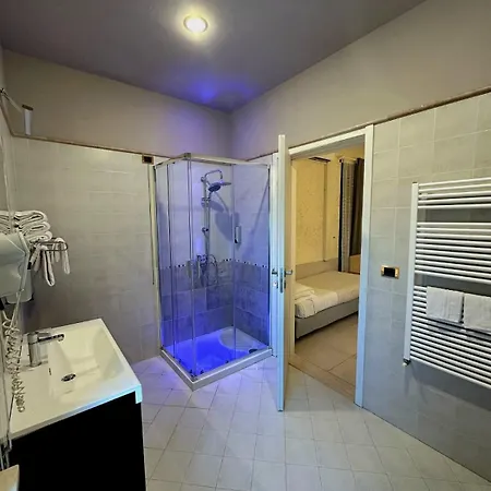 Domus Park & 4*