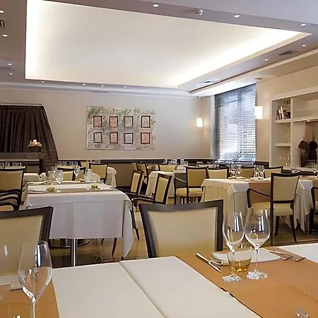 Otel Domus Park & Frascati