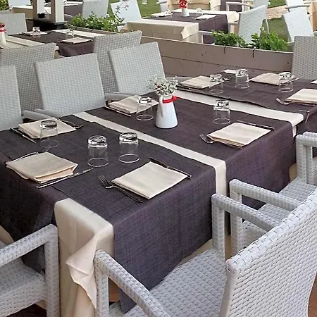 فندق Domus Park & فراسكاتي