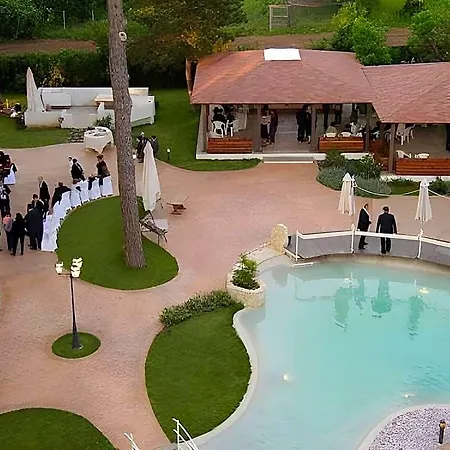 Domus Park & فندق فراسكاتي