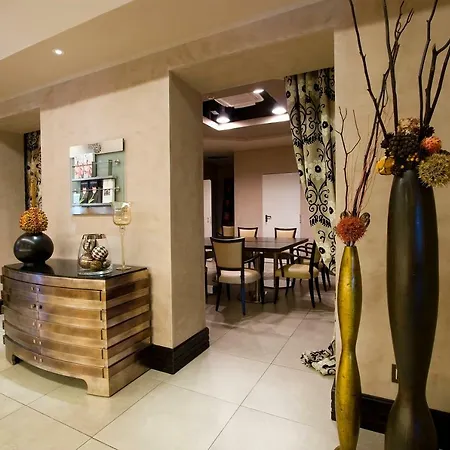 Hotell Domus Park & Frascati